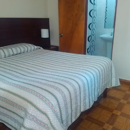 Hostal El Loa Calama Buitenkant foto