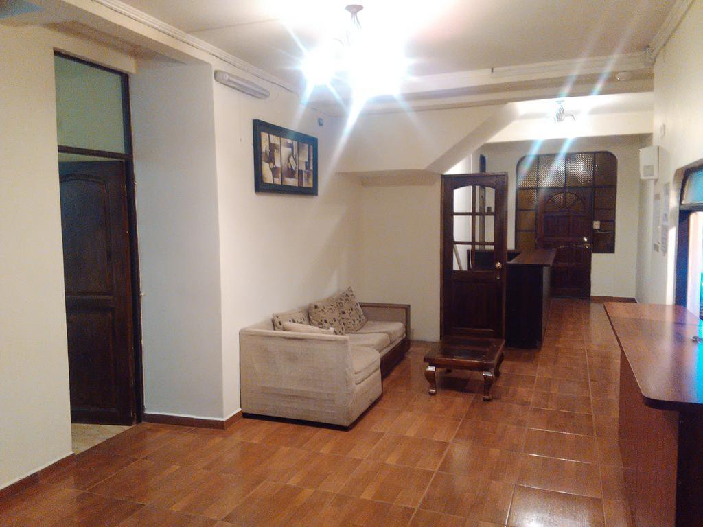 Hostal El Loa Calama Buitenkant foto