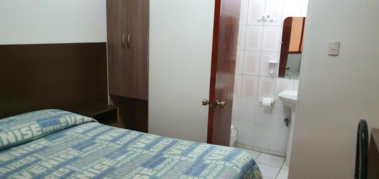 Hostal El Loa Calama Buitenkant foto