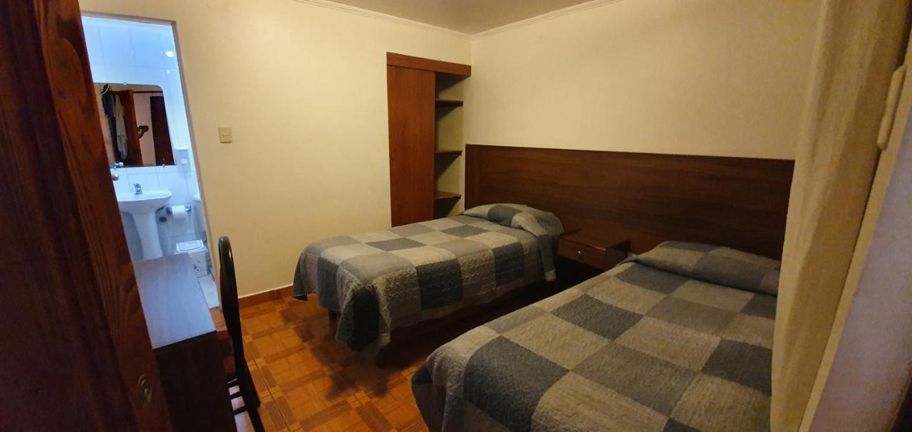 Hostal El Loa Calama Buitenkant foto