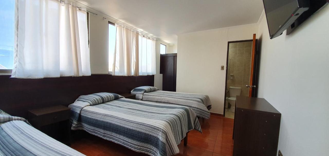 Hostal El Loa Calama Buitenkant foto