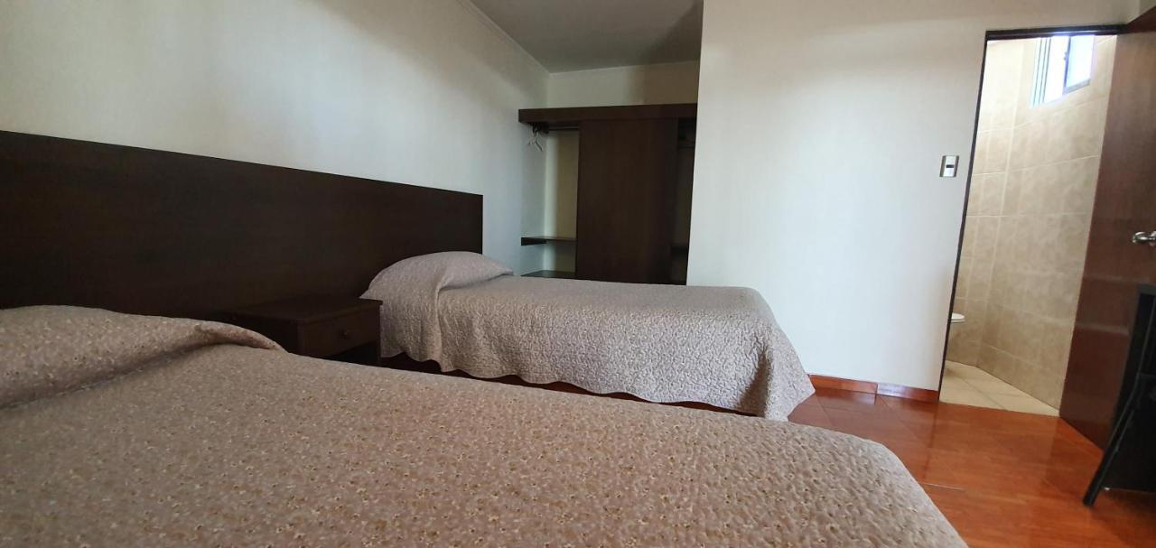 Hostal El Loa Calama Buitenkant foto